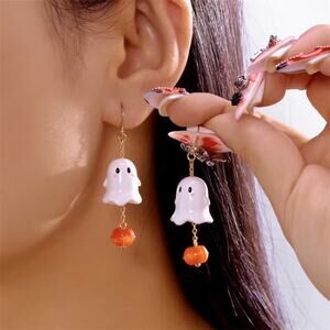 Cute Kawaii Halloween Spooky Ghost Drop Earrings